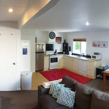 Central Cozy House - 10 Min Walk To Town Queenstown Exterior photo