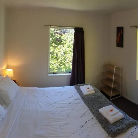 Central Cozy House - 10 Min Walk To Town Queenstown Exterior photo